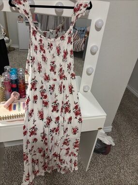 Medium White Floral Maxi Dress with Red Rose Print